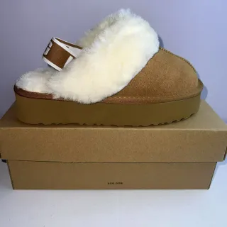 UGG Tasman Tan Ante Forro de Piel de Cordero Plataforma Zapatillas