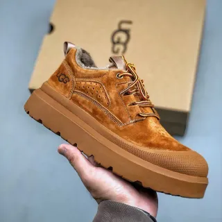 UGG Tasman Tan 麂皮羊毛皮内衬平台雪靴