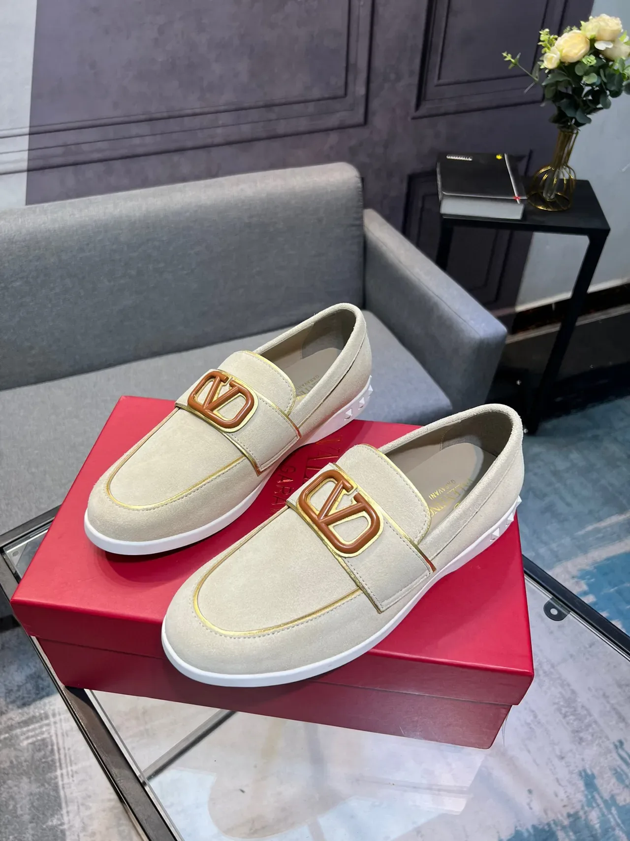 Valentino Rockstud Loafer Beige White Suede Upper VLogo Buckle Loafer 3