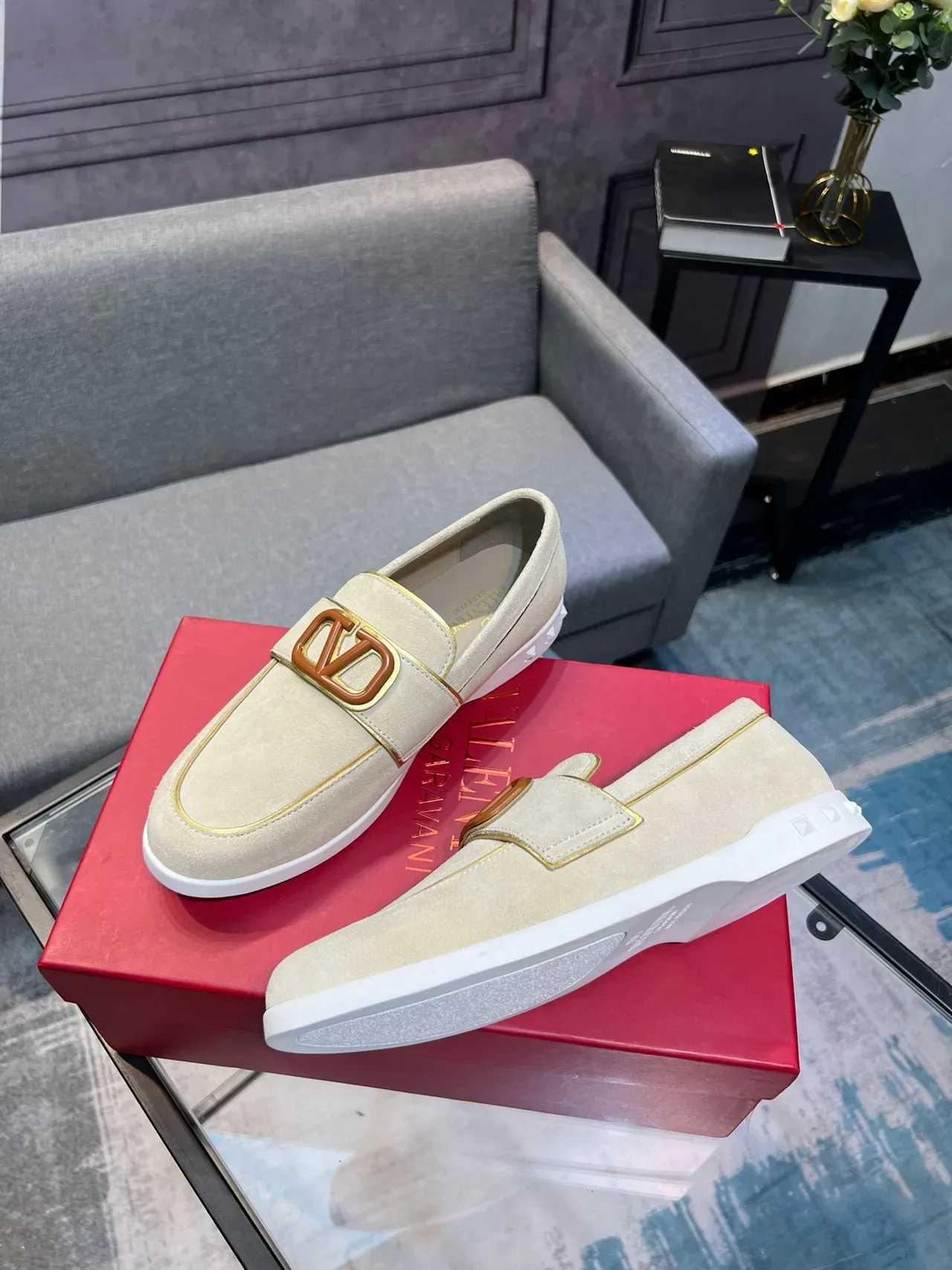 Valentino Rockstud Loafer Beige White Suede Upper VLogo Buckle Loafer 4
