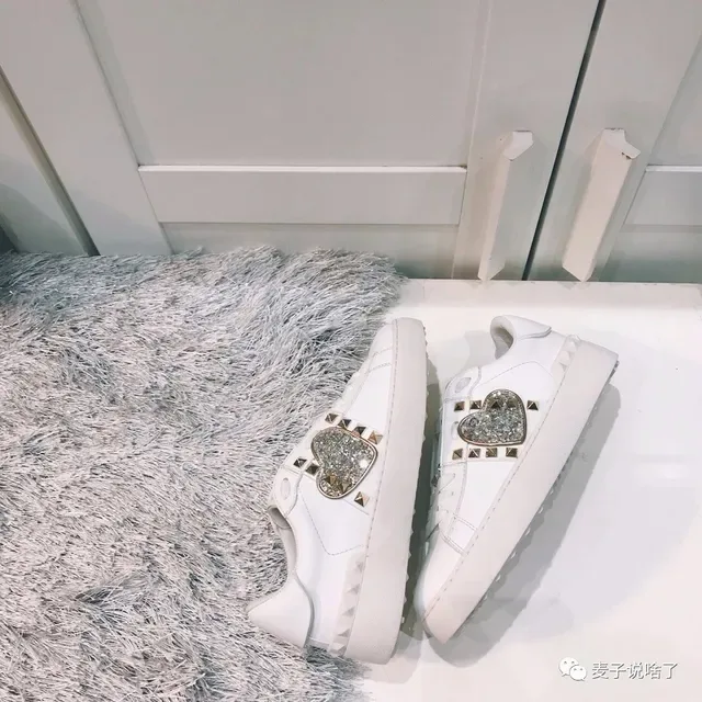 Valentino Rockstud Studded Crystal Heart White Lifestyle Sneakers 2