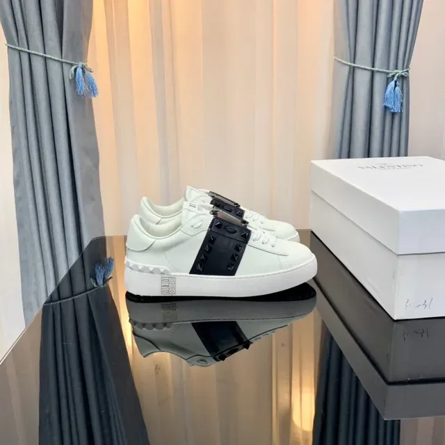 Valentino Rockstud White and Black Studded Lifestyle Sneakers 8