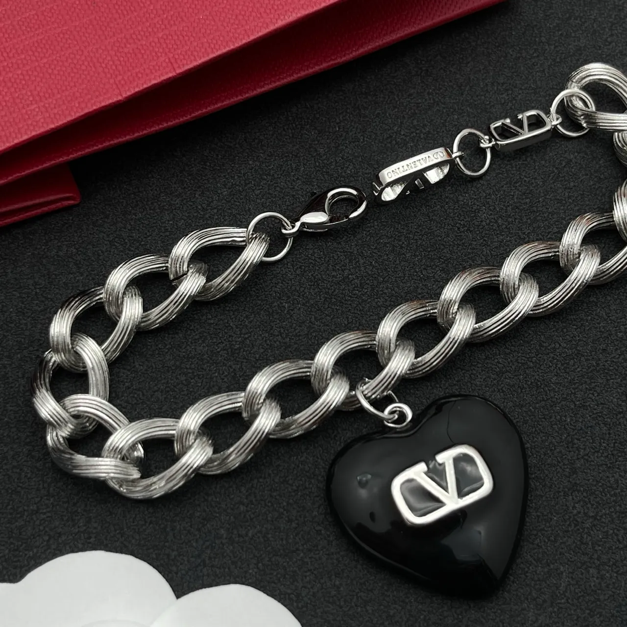 Valentino VLogo Heart Twisted-Link Silver and Black Bracelet 5