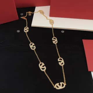 Valentino VLogo পেভ ক্রিস্টাল গোল্ড-টোন চেইন হার