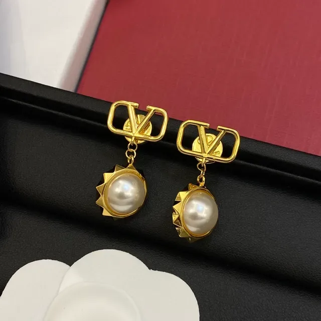 Valentino VLogo 珍珠垂坠耳环 5