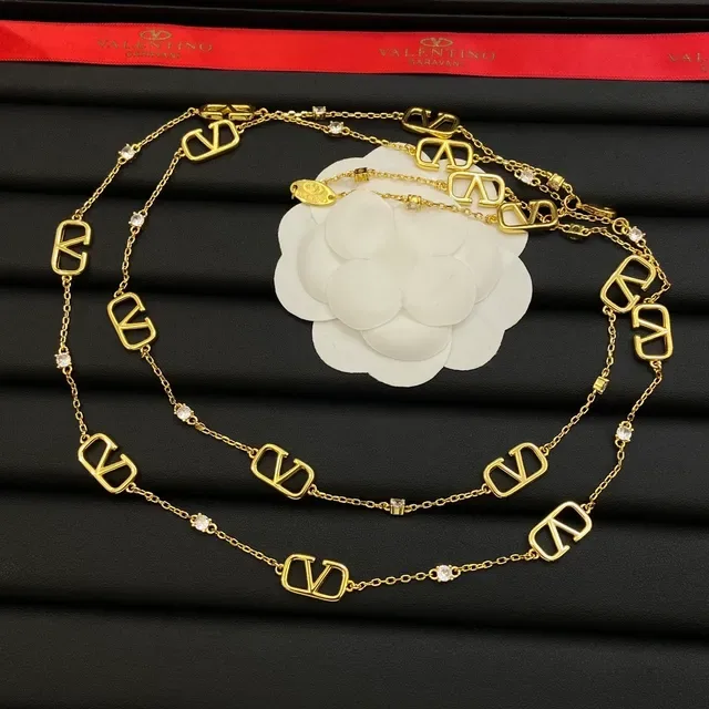 Valentino VLTN Colar com eslabões de cristal dourado 4