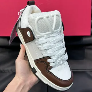 Valentino VLTN Tênis Lifestyle Brancos e Marrons