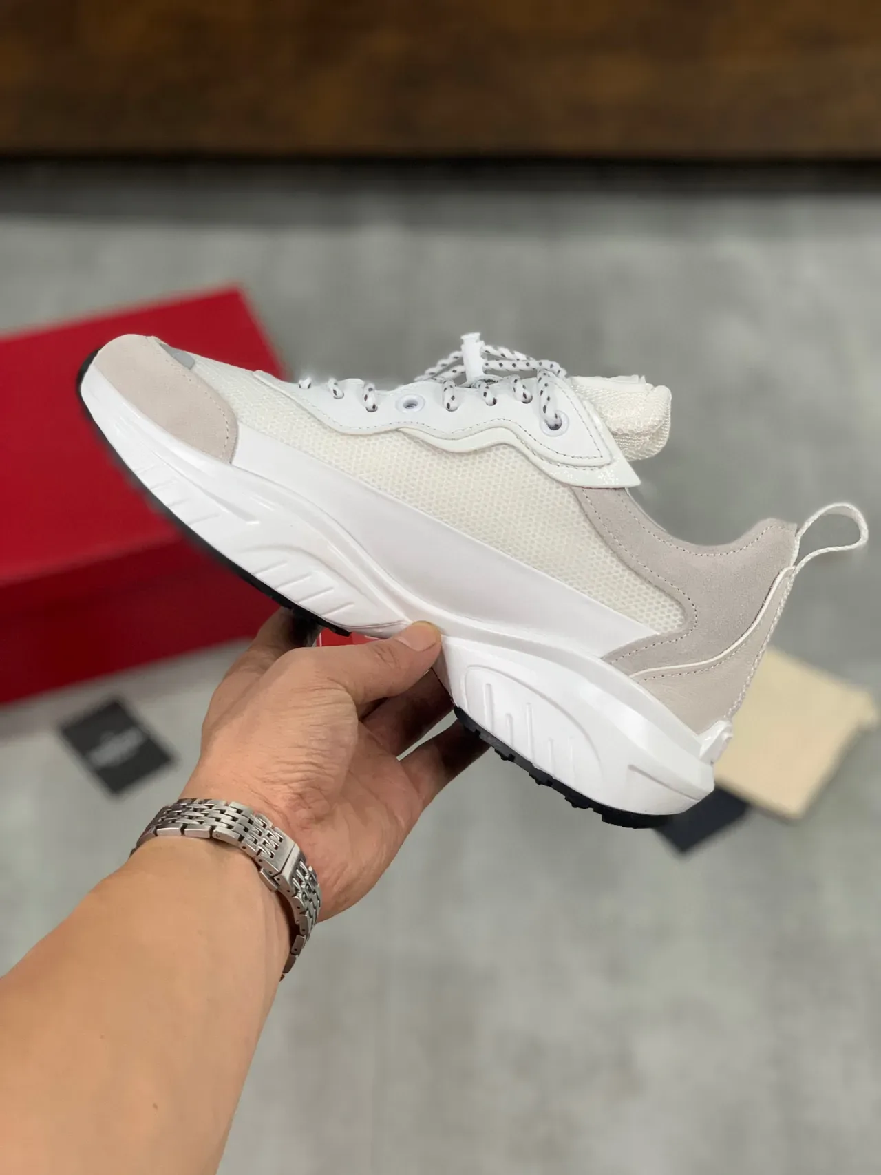 Valentino Blanc Beige Semelle Maille Et Daim Supérieur Sneakers Chunky 5