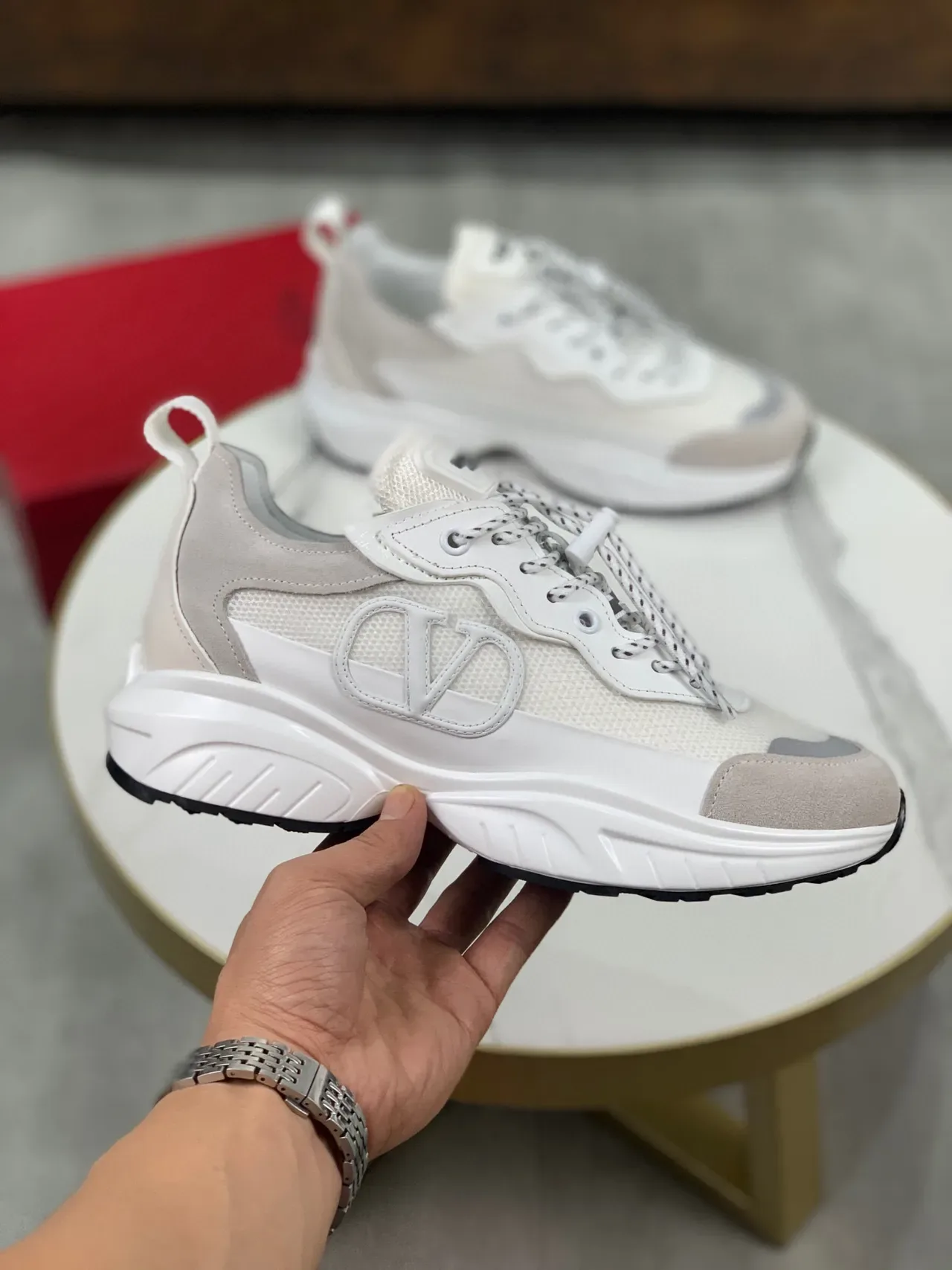Valentino Blanc Beige Semelle Maille Et Daim Supérieur Sneakers Chunky 8