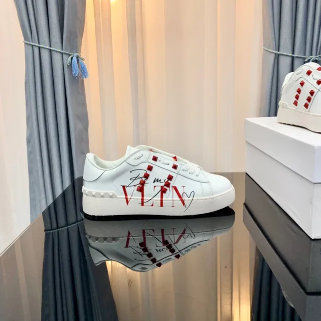 Valentino White Red Leather Upper Pyramid Studs Lifestyle Sneakers 5
