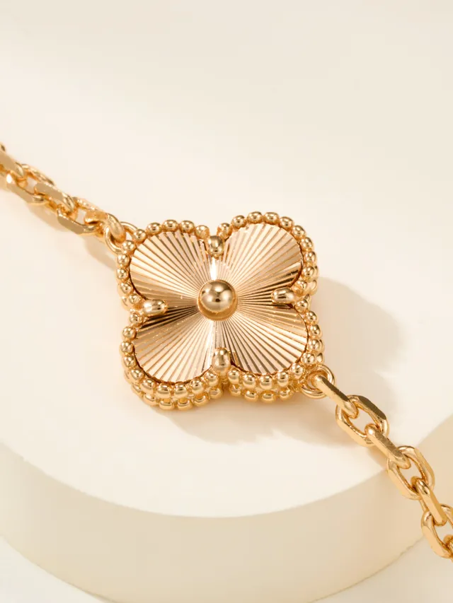 Van Cleef & Arpels Alhambra Five Motif Mère-de-perle Rose et Or Bracelet 5