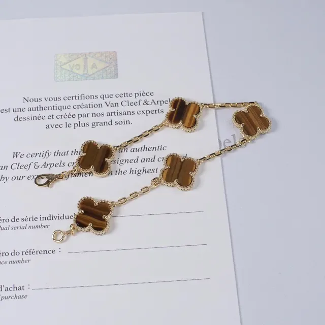 Van Cleef & Arpels Alhambra Ojo de Tigre Cuatro Motivos Pulsera 7