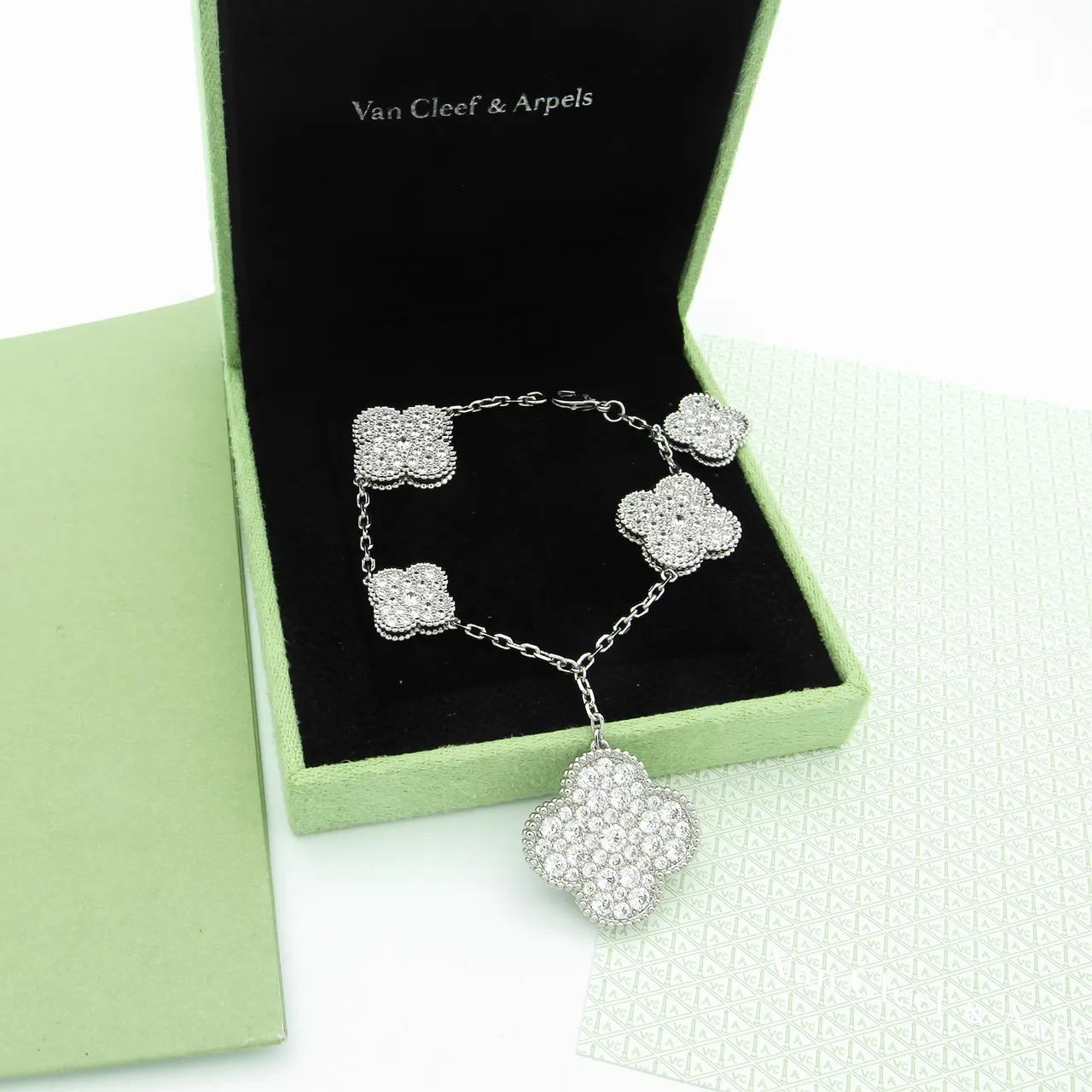Van Cleef & Arpels Alhambra Triple Clover Pendant Necklace 5