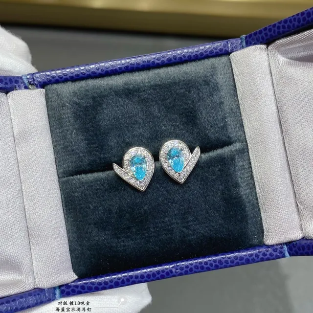 Van Cleef & Arpels Perlée Boucles d'oreilles en aigue-marine en forme de poire et diamants 8
