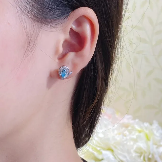 Van Cleef & Arpels Perlée Boucles d'oreilles en aigue-marine en forme de poire et diamants 9