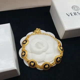 Versace Greca Odissea Medusa Medallion 金色调 黑色搪瓷 手链
