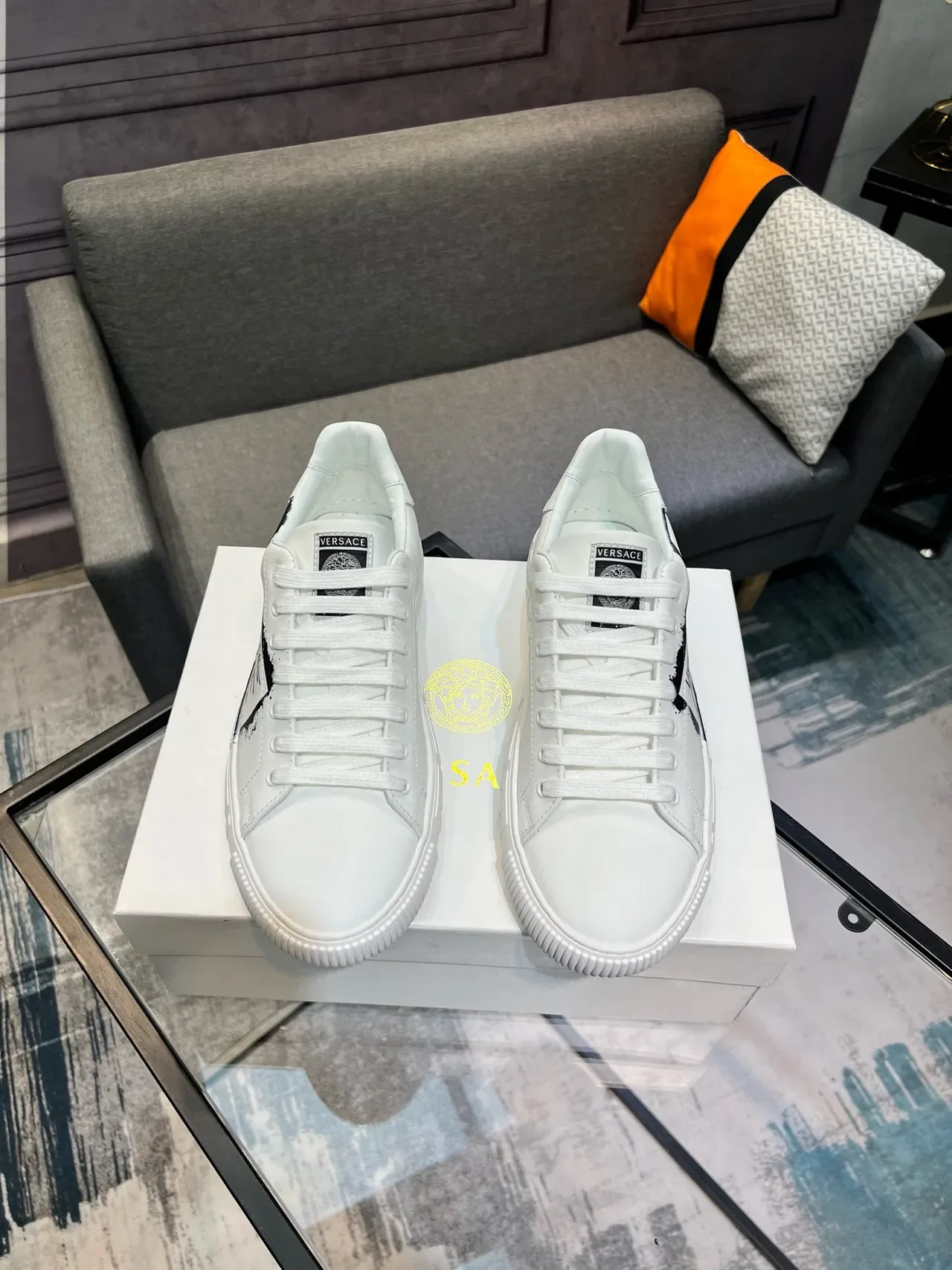 Versace Jeans Couture White Graffiti Print Lifestyle Sneakers 9