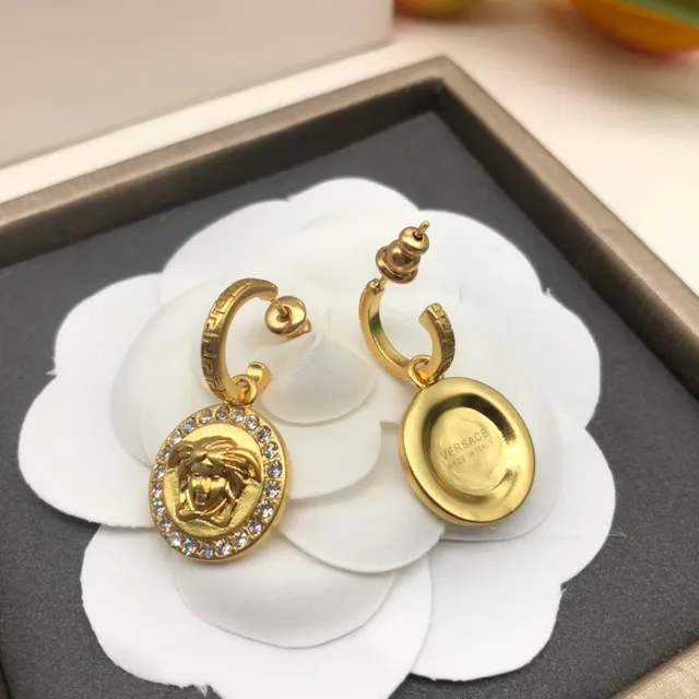 Versace Medusa أقراط معلقة ذهبية وفضية 2