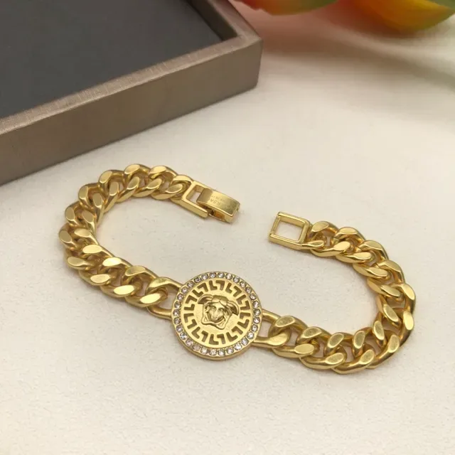 Versace Odissea Medusa Head Pavé Crystal Curb Chain Pulsera 2