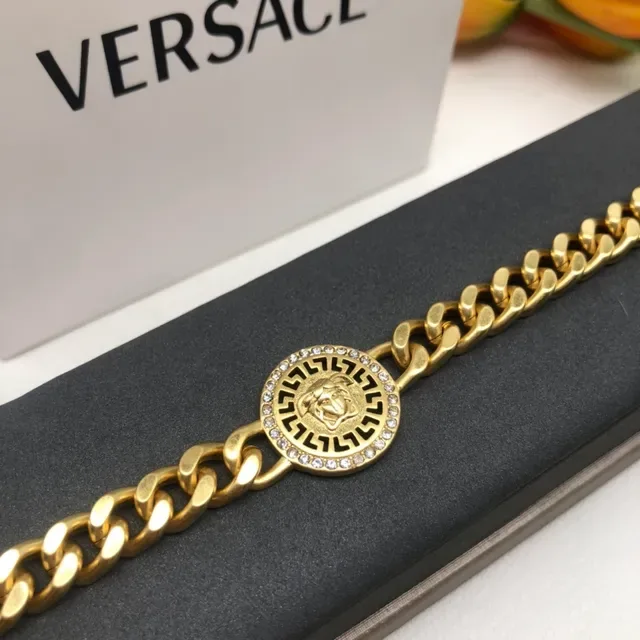 Versace Odissea Medusa Head Pavé Crystal Curb Chain Pulsera 6