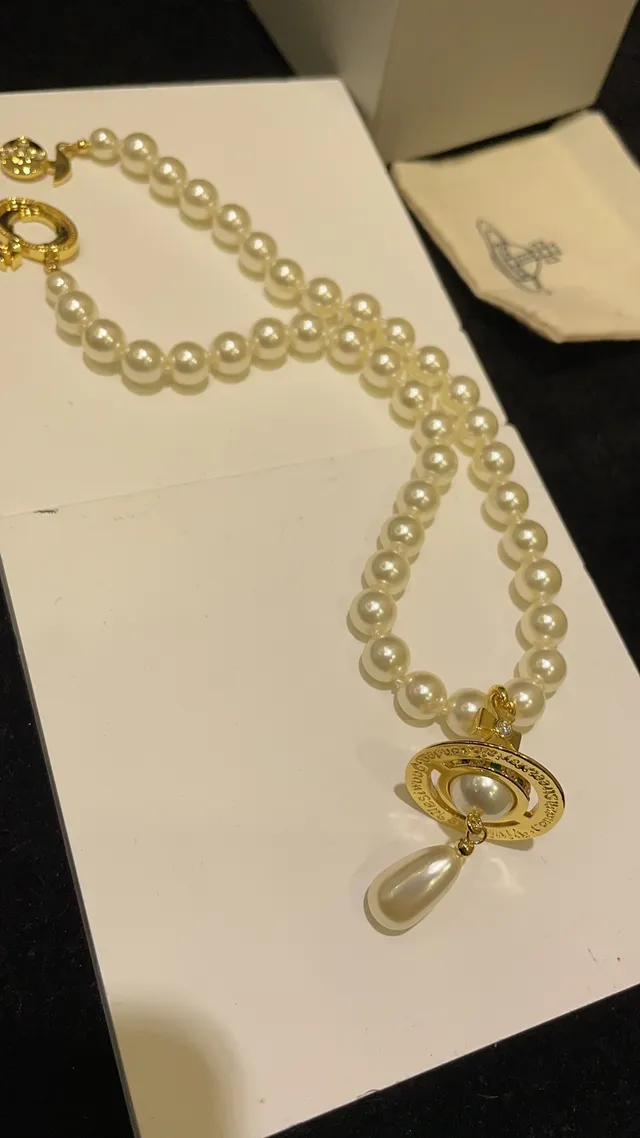 Vivienne Westwood Collier Orb Perle Chaîne Beige Doré Pendentif 6