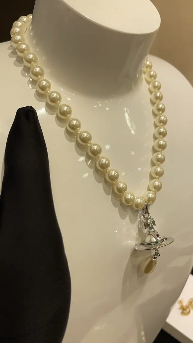 Vivienne Westwood মণি গোল হার 9
