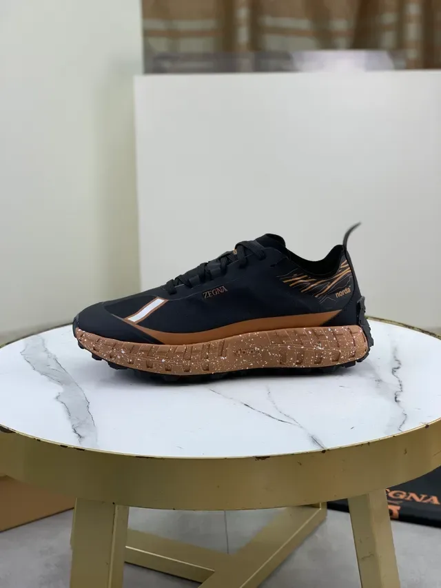 Zegna أحذية رياضية أسلوب حياة أسود و بني مع النعل الوسطي speckled 5