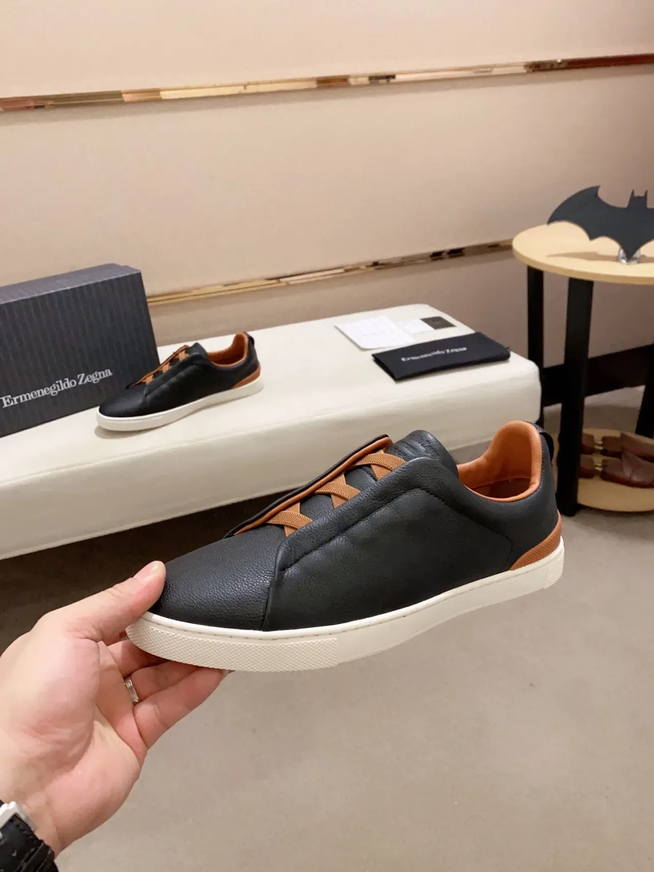 Zegna काले और भूरे चमड़े की बिना लेस वाली लाइफस्टाइल स्नीकर 7