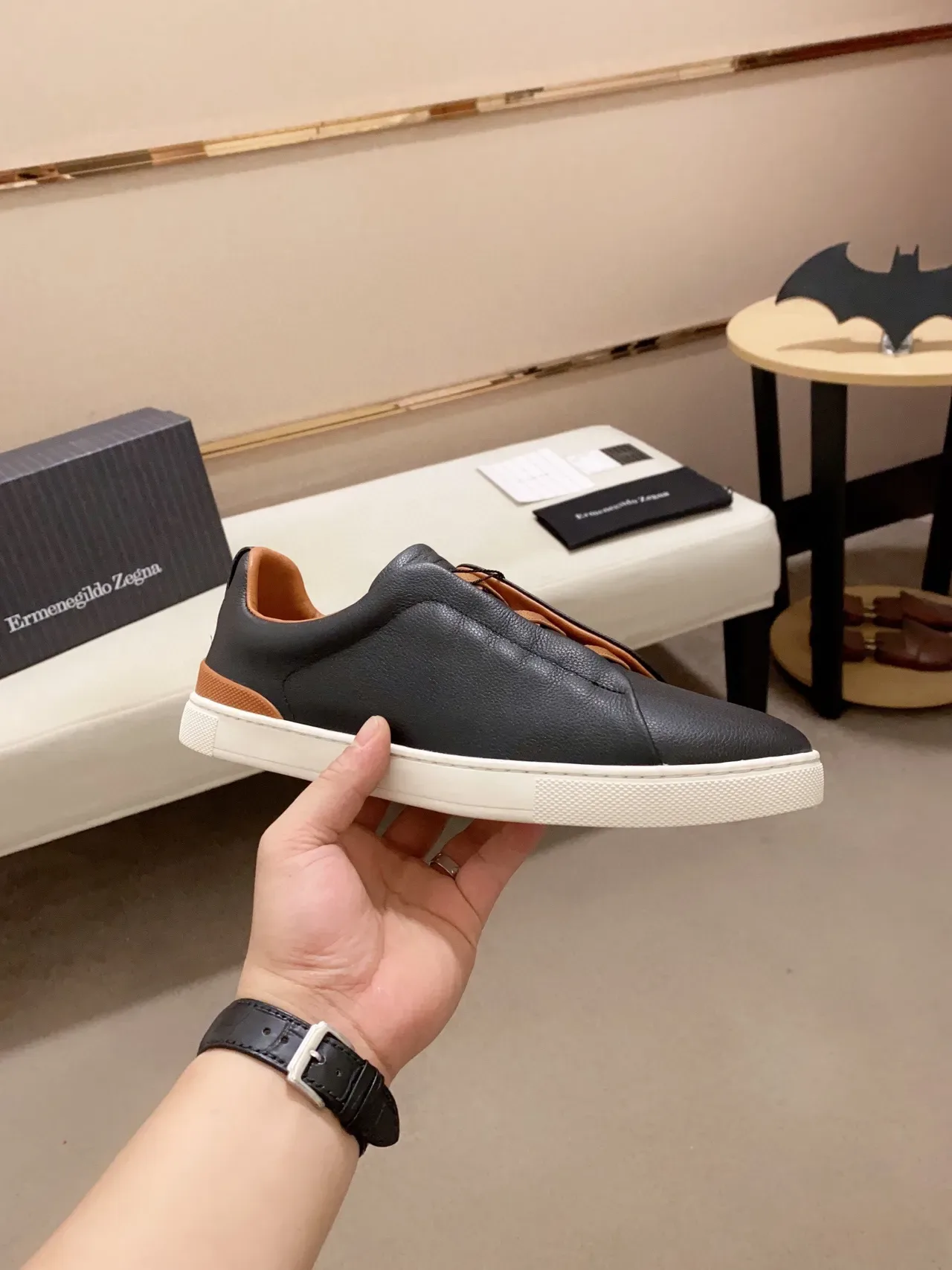 Zegna काले और भूरे चमड़े की बिना लेस वाली लाइफस्टाइल स्नीकर 8