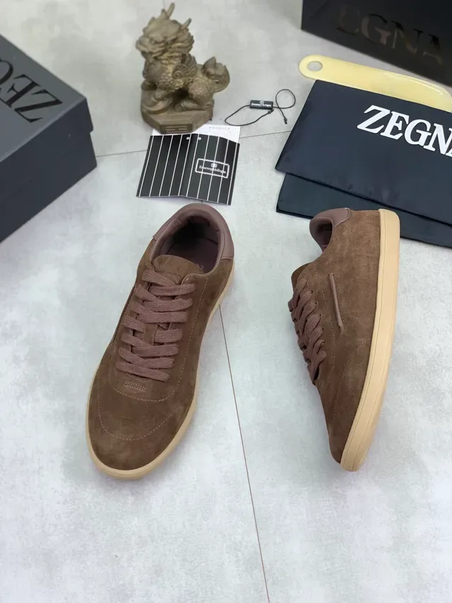 Zegna भूरा सूड लो-टॉप लाइफस्टाइल स्नीकर 5