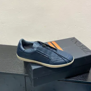 Zegna Navy चमड़ा स्लिप-ऑन लूफर