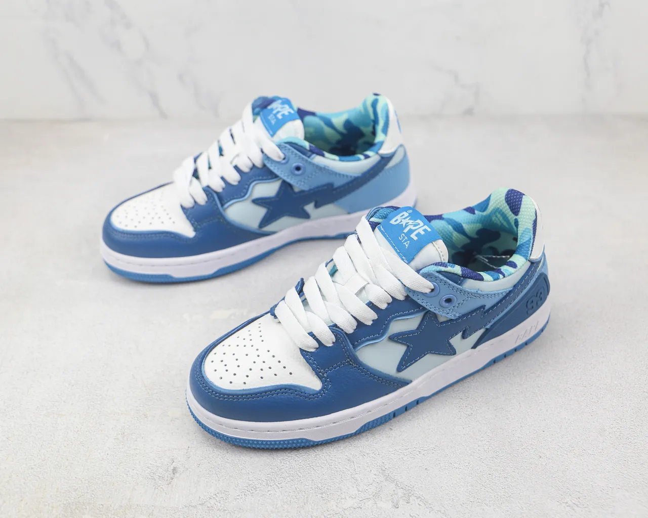 A Bathing Ape BAPE STA Zapatillas Lifestyle Azul Claro y Blanco 4