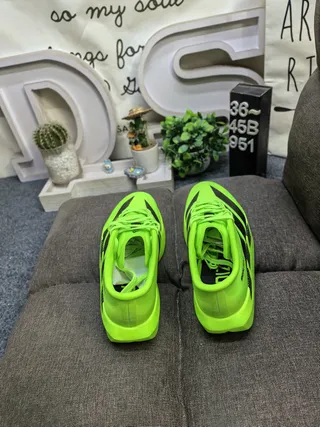 Adidas Adizero Evo SL 2 浅蓝色黑色跑鞋 18