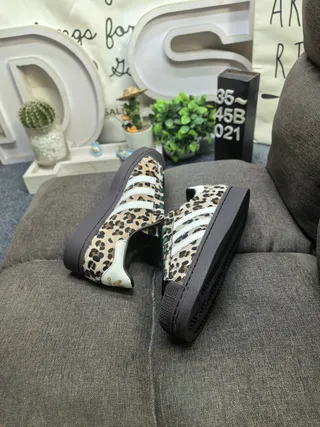 Adidas Tênis Lifestyle Bege Preto Impressão Leopardo Branco Três Listras 6