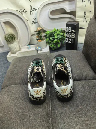 Adidas Tênis Lifestyle Bege Preto Impressão Leopardo Branco Três Listras 8