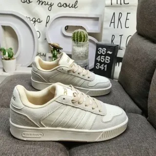 Adidas 米白 低帮 麂皮和纺织面料上部 生活方式运动鞋
