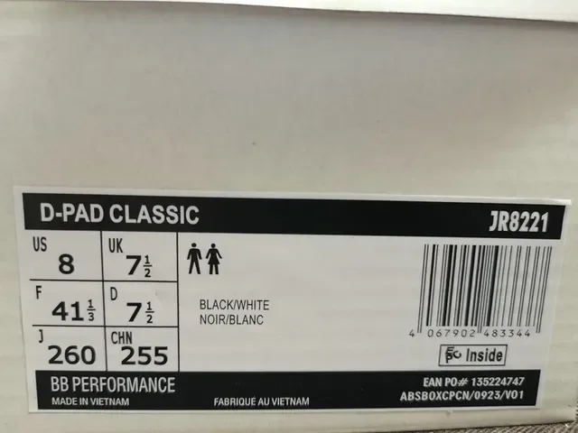 Adidas 米白 低帮 麂皮和纺织面料上部 生活方式运动鞋 2