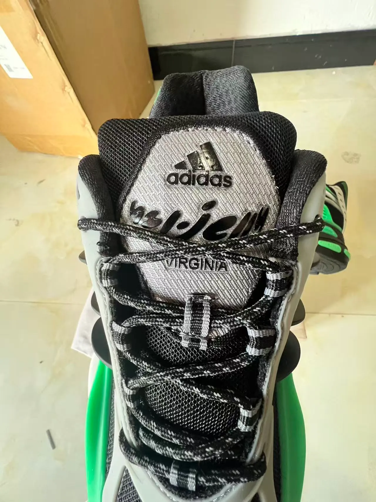 Adidas Preto Verde Sola Esculpida Cage TPU Multicamadas Tênis Chunky 4