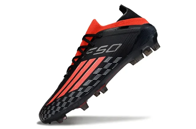 Adidas Negro Rojo Bajo Corte Upper Sintético Moldados FG Studs Césped Firme Zapatos de Fútbol 3