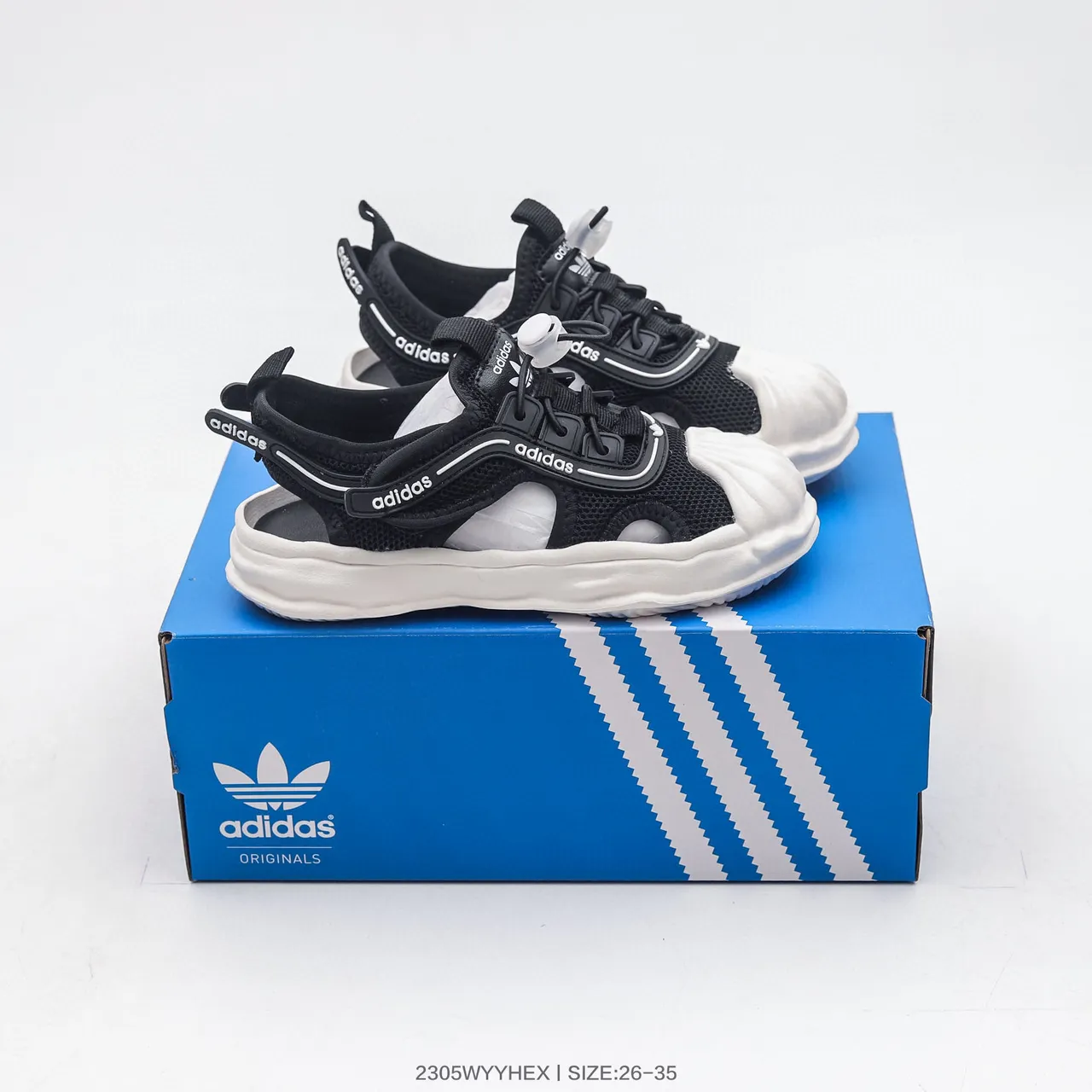 Adidas Black White Open-Toe Mesh Upper Casual Sandals 10