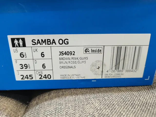 Adidas 棕粉低帮麂皮皮革混合生活方式运动鞋 2