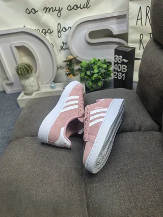 Adidas Campus أحذية رياضية أسلوب الحياة من السويد باللون الأزرق 6