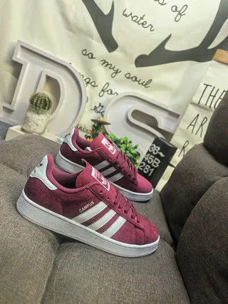 Adidas Campus أحذية رياضية أسلوب الحياة من السويد باللون الأزرق 19