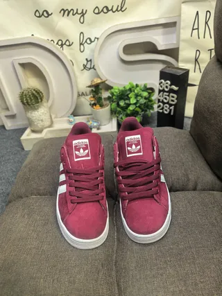 Adidas Campus أحذية رياضية أسلوب الحياة من السويد باللون الأزرق 20