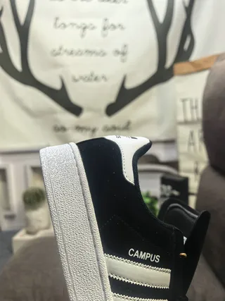 Adidas Campus أحذية رياضية أسلوب الحياة من السويد باللون الأزرق 23