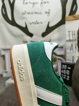 Adidas Campus أخضر وأبيض أحذية رياضية أسلوب حياة 3