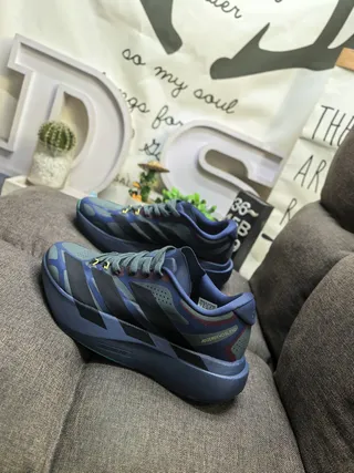 Adidas Gris Rose Léger Upper Maille-Synthétique Mousse Sculptée Épaissie Semelle du Milieu Sneakers Lifestyle 17