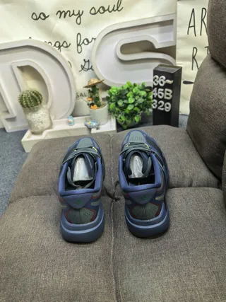 Adidas Gris Rose Léger Upper Maille-Synthétique Mousse Sculptée Épaissie Semelle du Milieu Sneakers Lifestyle 18
