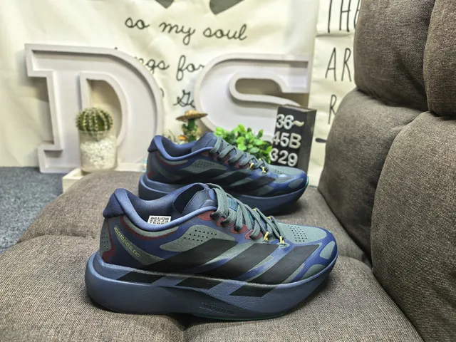 Adidas Gris Rose Léger Upper Maille-Synthétique Mousse Sculptée Épaissie Semelle du Milieu Sneakers Lifestyle 21