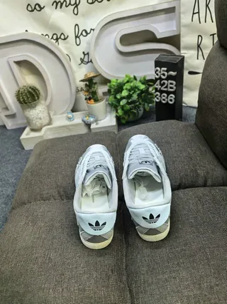 Adidas Gray White Low-Top Metallic Silver Upper Lifestyle Sneakers 8